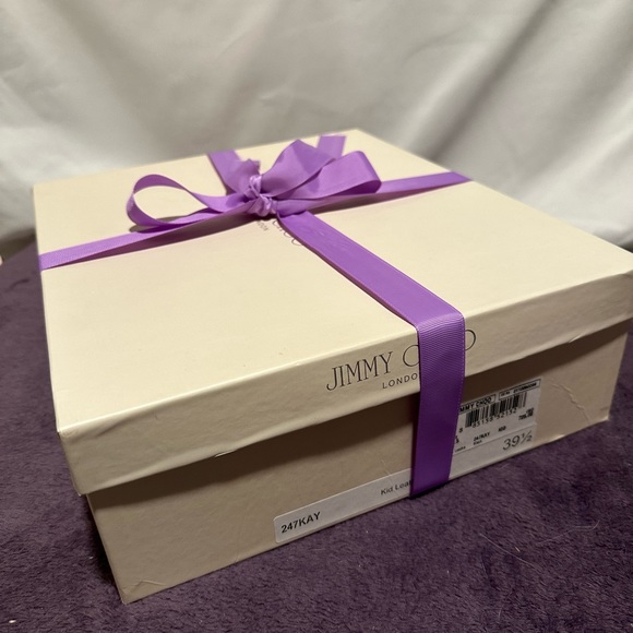 A stunning pair of Jimmy Choo ‘Kay’ booties Gently used . - Picture 6 of 9